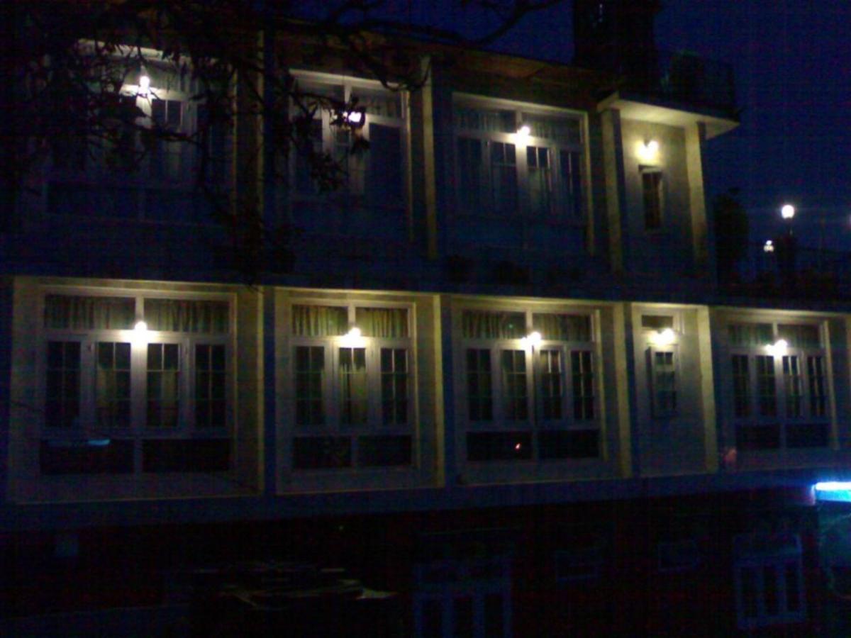 Goroomgo Ankur Lake View Mall Road Nainital - Prime Location With Luxury Room Luaran gambar